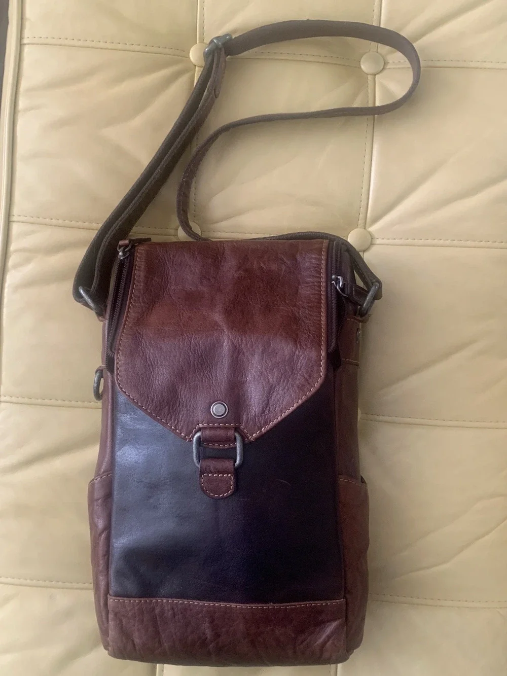 Jack Georges Voyager Slim Crossbody Bag
